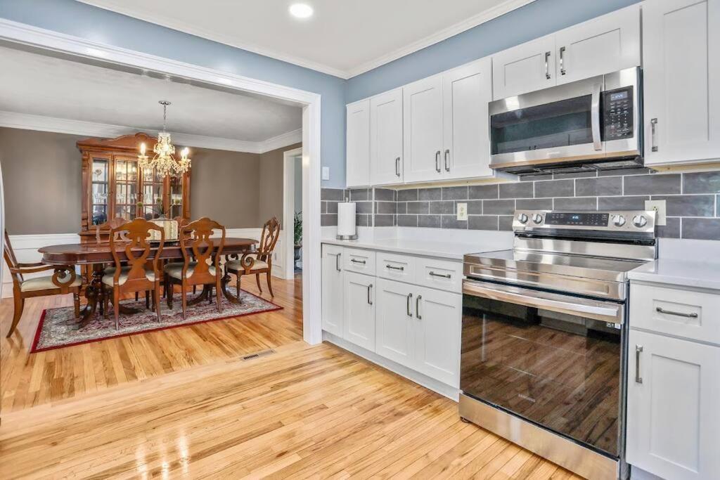 לורנסוויל Lovely 5Bed, 3-Fullbath ! 5Min To Free Way I-85 מראה חיצוני תמונה