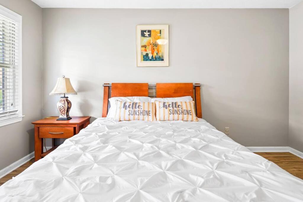 לורנסוויל Lovely 5Bed, 3-Fullbath ! 5Min To Free Way I-85 מראה חיצוני תמונה