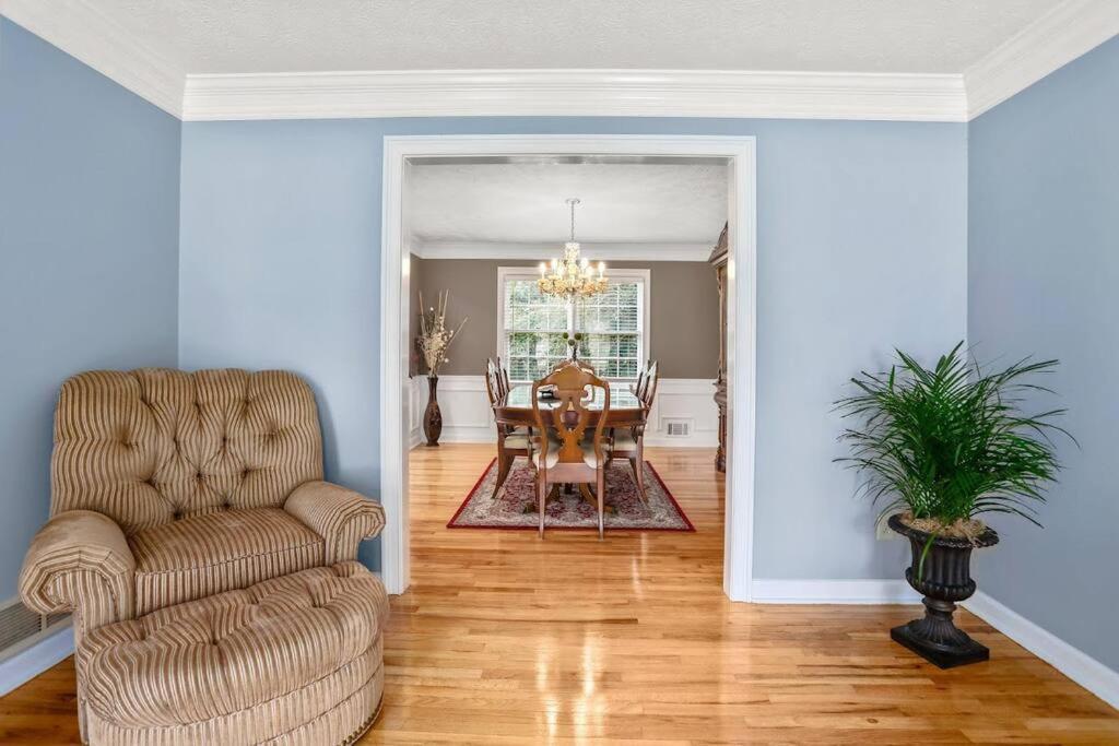 לורנסוויל Lovely 5Bed, 3-Fullbath ! 5Min To Free Way I-85 מראה חיצוני תמונה