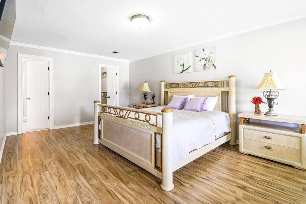 לורנסוויל Lovely 5Bed, 3-Fullbath ! 5Min To Free Way I-85 מראה חיצוני תמונה